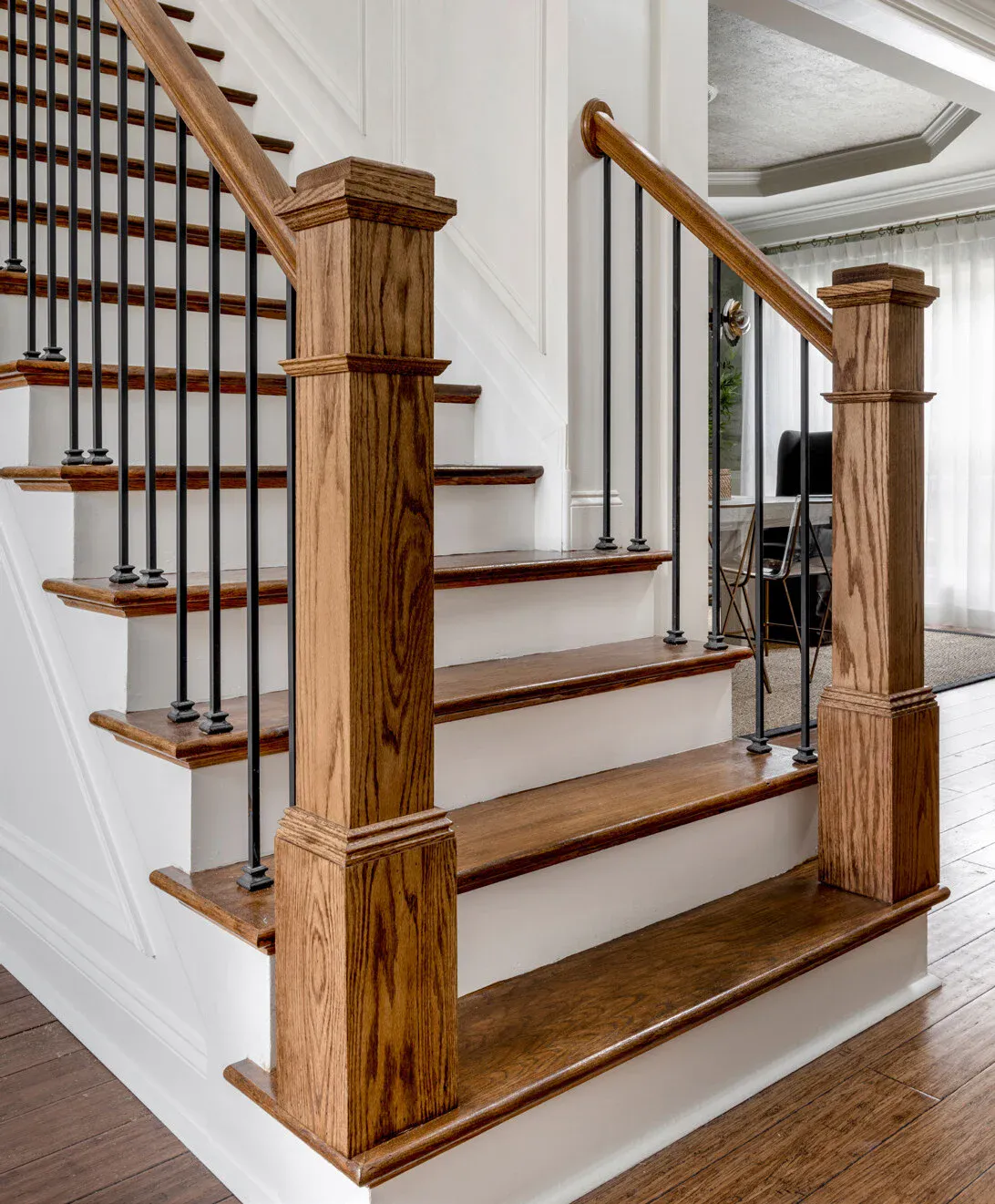 Stair systems and railings